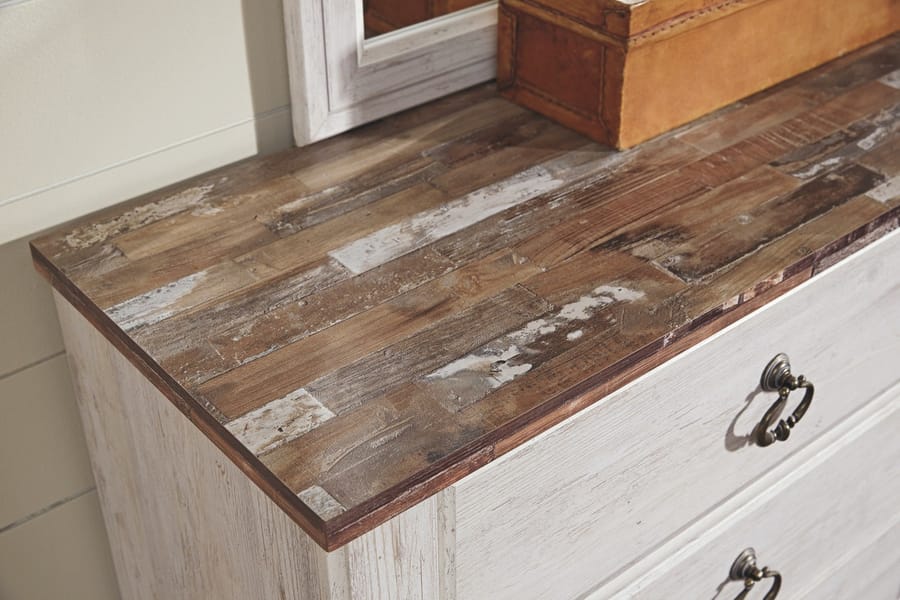 Ashley Bedroom Five Drawer Chest B267-46