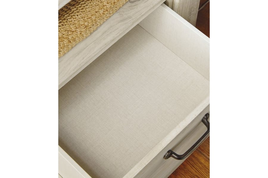 Ashley Bedroom Five Drawer Chest B331-46