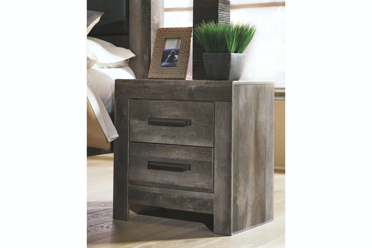 Ashley Bedroom Wynnlow Nightstand B440-92