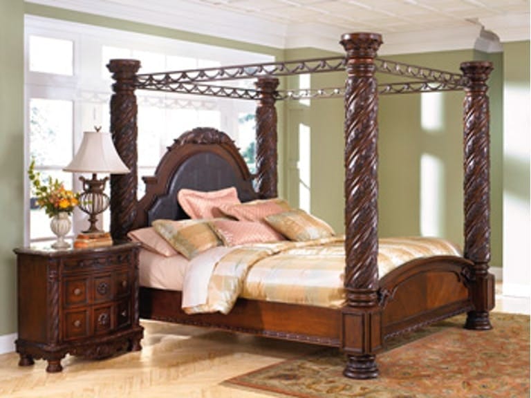 Ashley Bedroom King Poster Bed B553-172-151-162-150-199