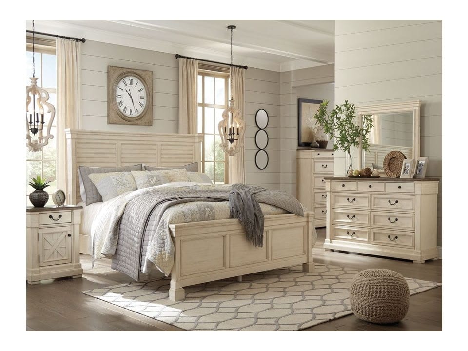 Ashley Bolanburg 5 Piece Queen Bed Set - Portland, OR | Key Home Furnishings
