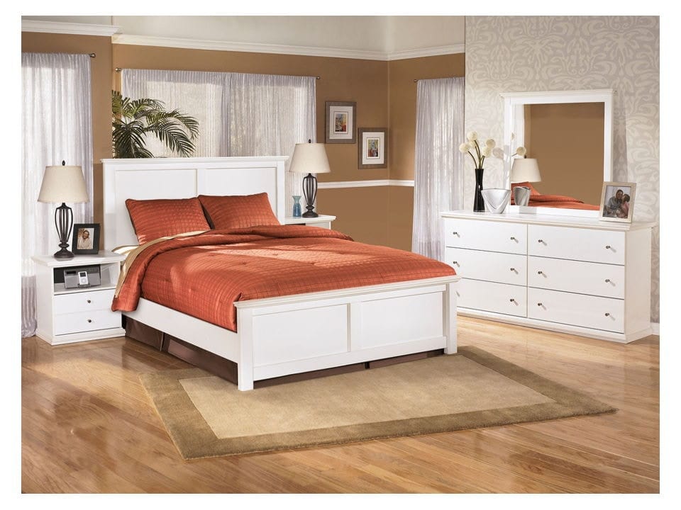 Ashley Bedroom 5 Piece Queen Panel Bed Set B139-31-36-57-54-96