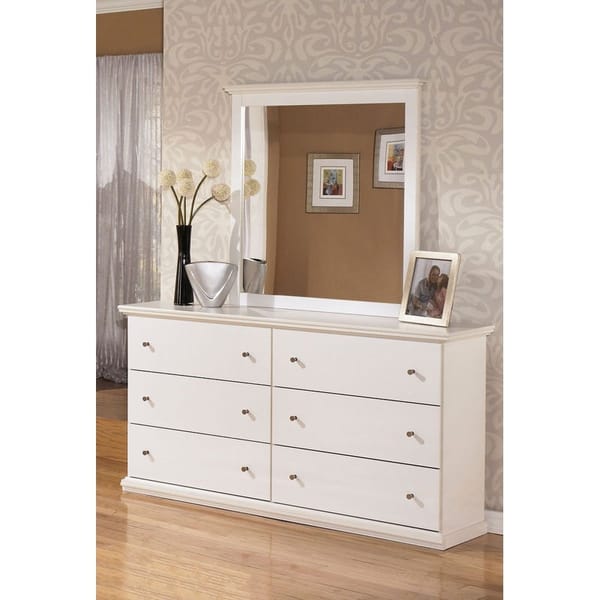 Ashley Bedroom Dresser and Mirror B139-31-36