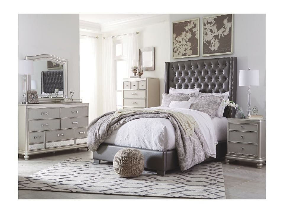 Ashley Bedroom 6 Piece Queen Upholstered Bedroom Set B650 31 136 46 77 74 93