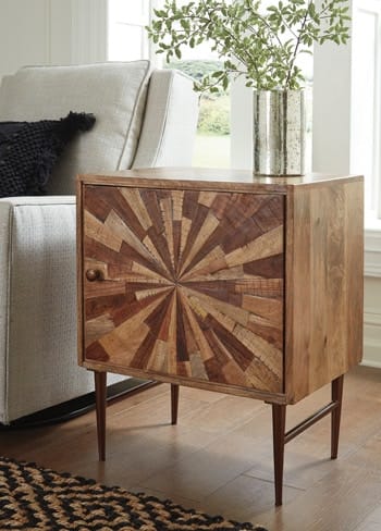 Ashley Living Room Dorvale Accent Cabinet A4000266