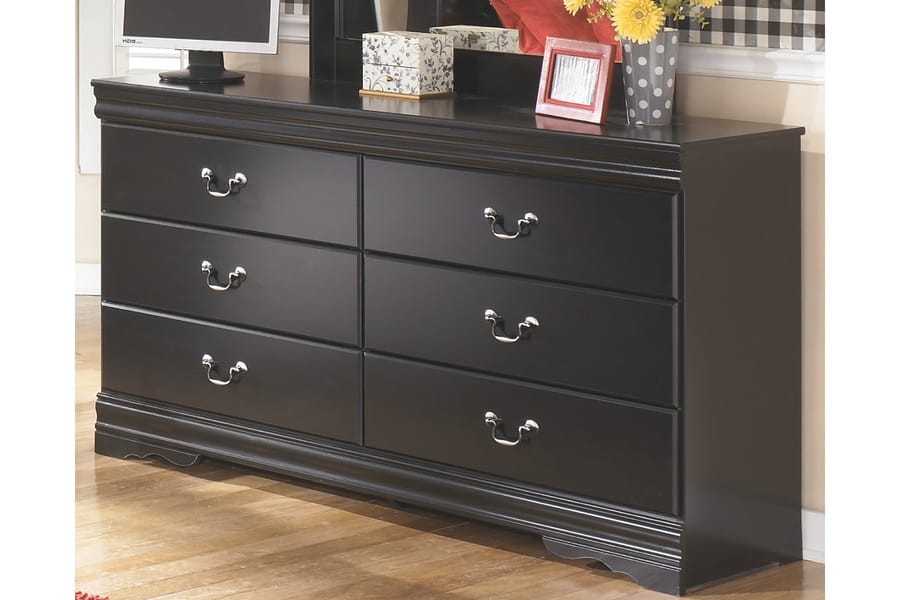 Ashley Bedroom Huey Vineyard Dresser B128-31