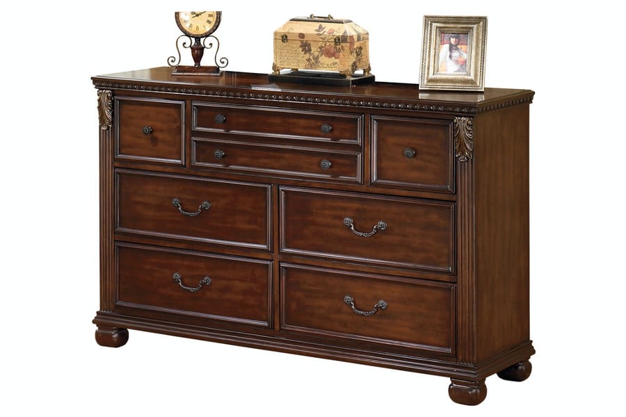 Ashley Bedroom Leahlyn Dresser B526-31