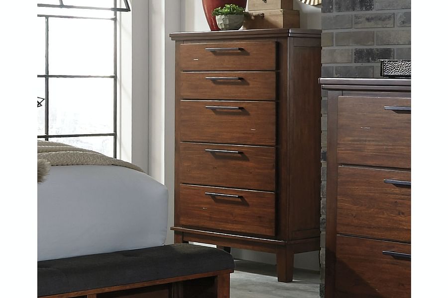 Ashley Bedroom Ralene Chest of Drawers B594-46
