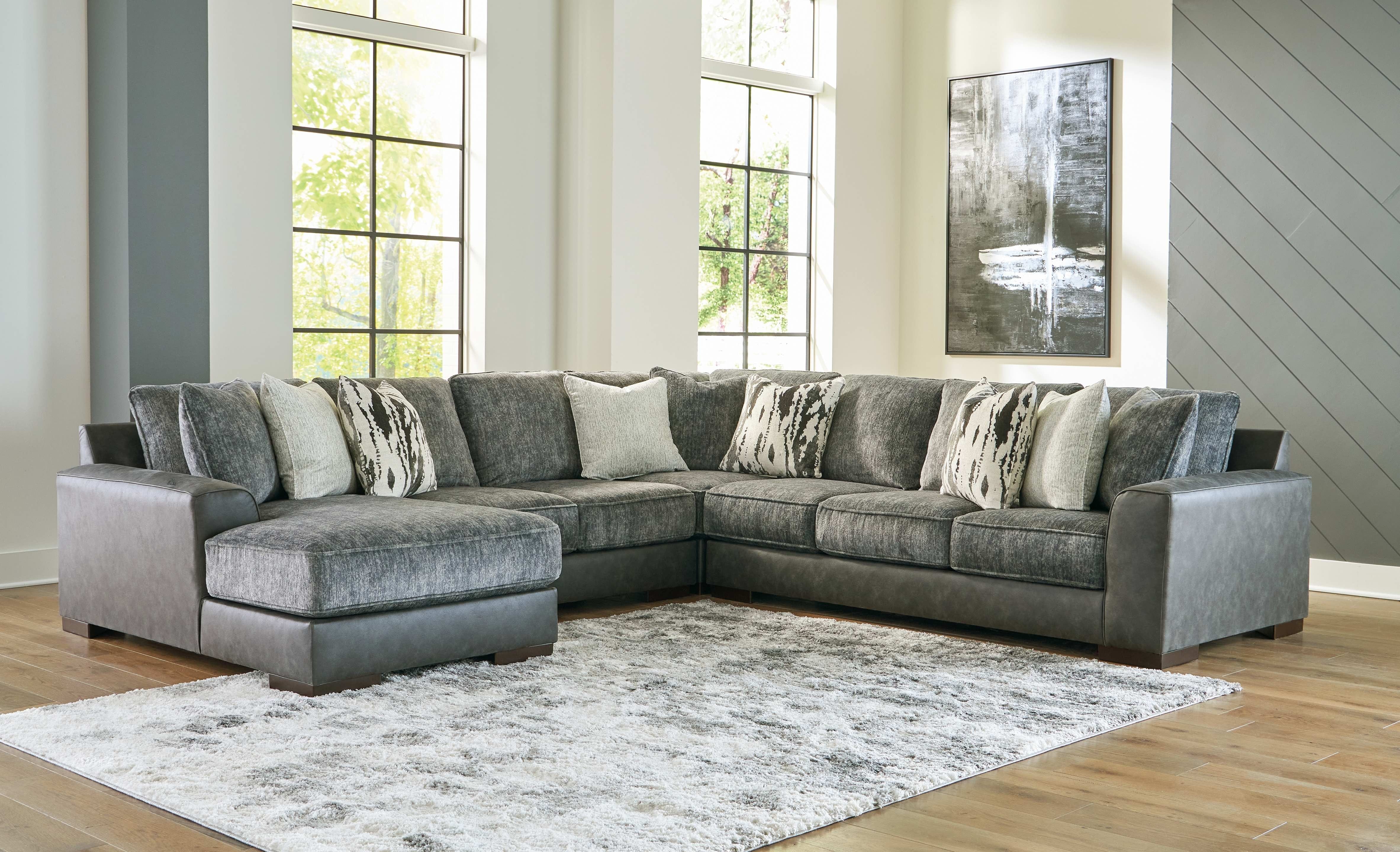 Ashley Living Room Sectional 17402-16-34-77-67
