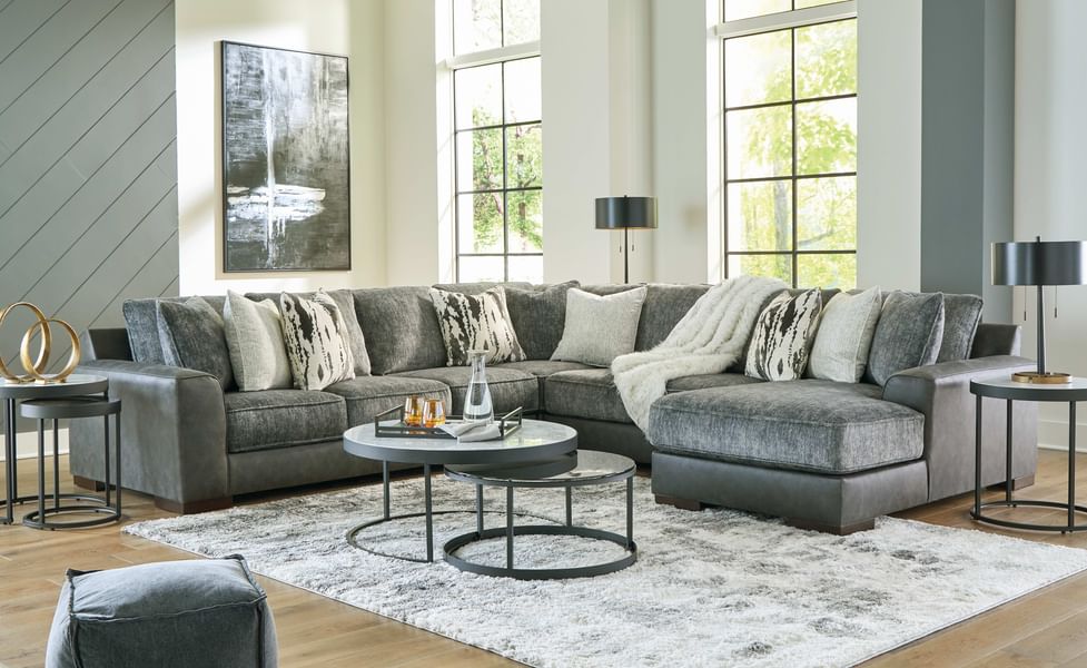 Ashley Living Room Sectional 17402-66-77-34-17