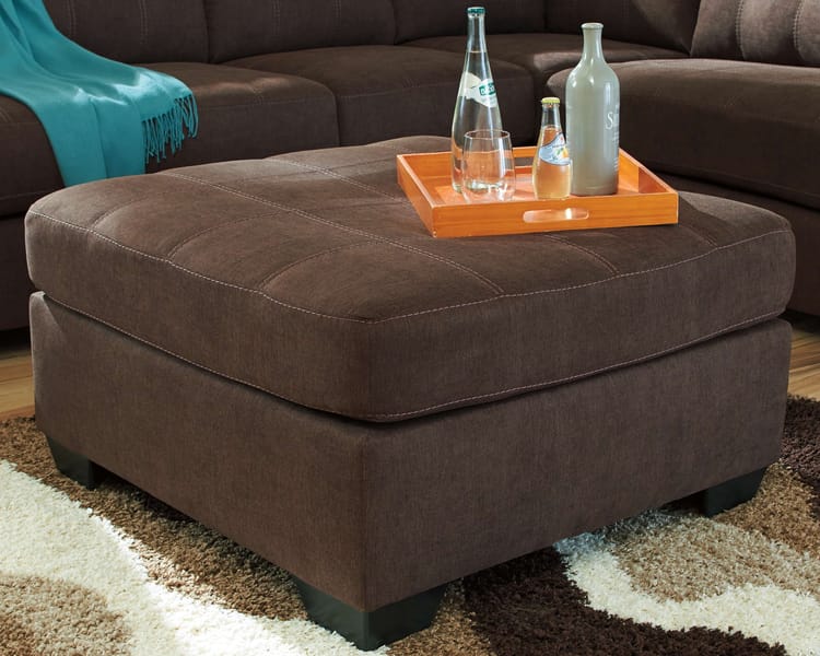 Ashley Living Room Sectional 45221-16-67-08