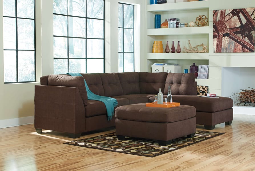 Ashley Living Room Sectional 45221-66-17-08