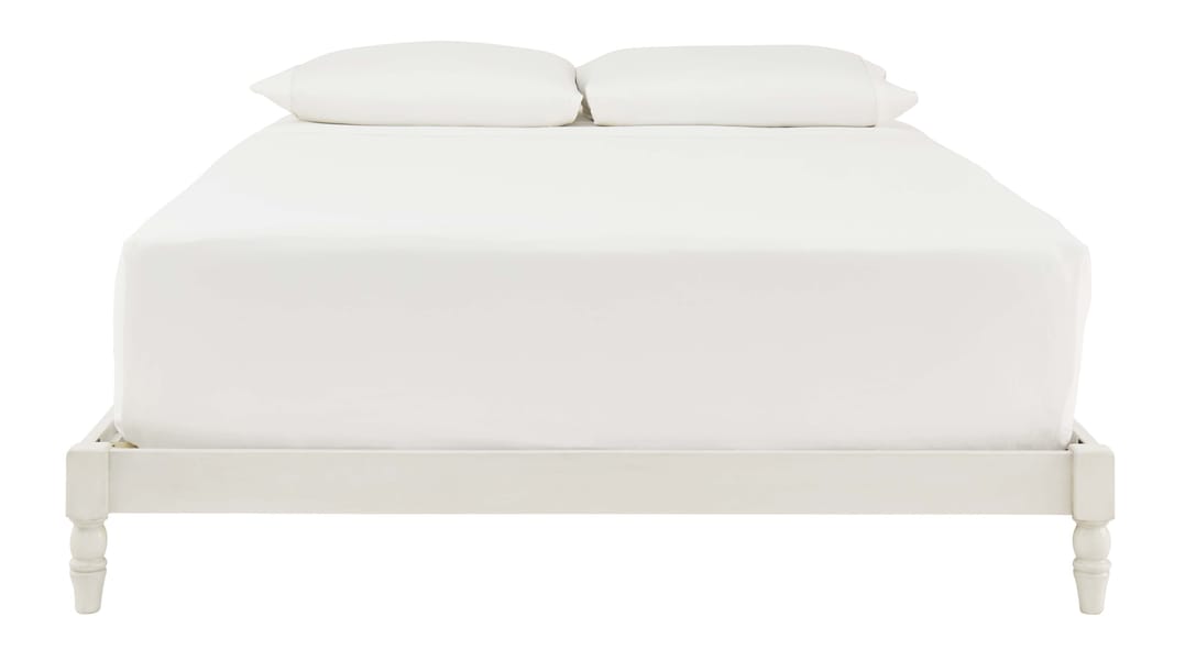 Ashley Bedroom Queen Platform Bed B095-481