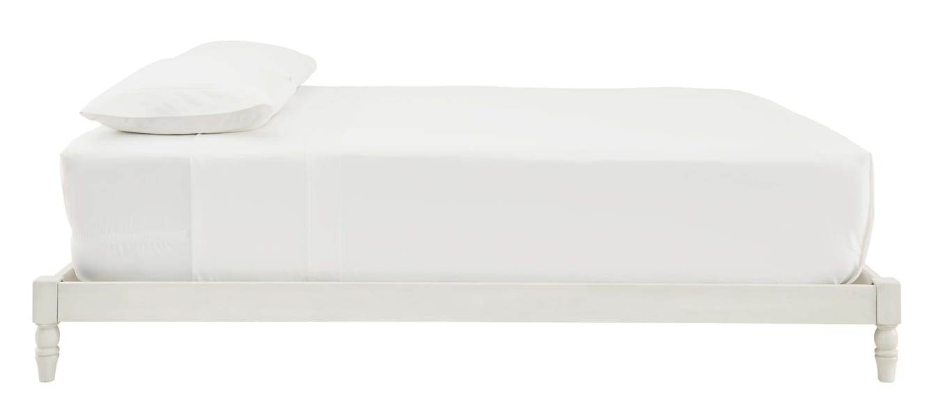 Ashley Bedroom Queen Platform Bed B095-481