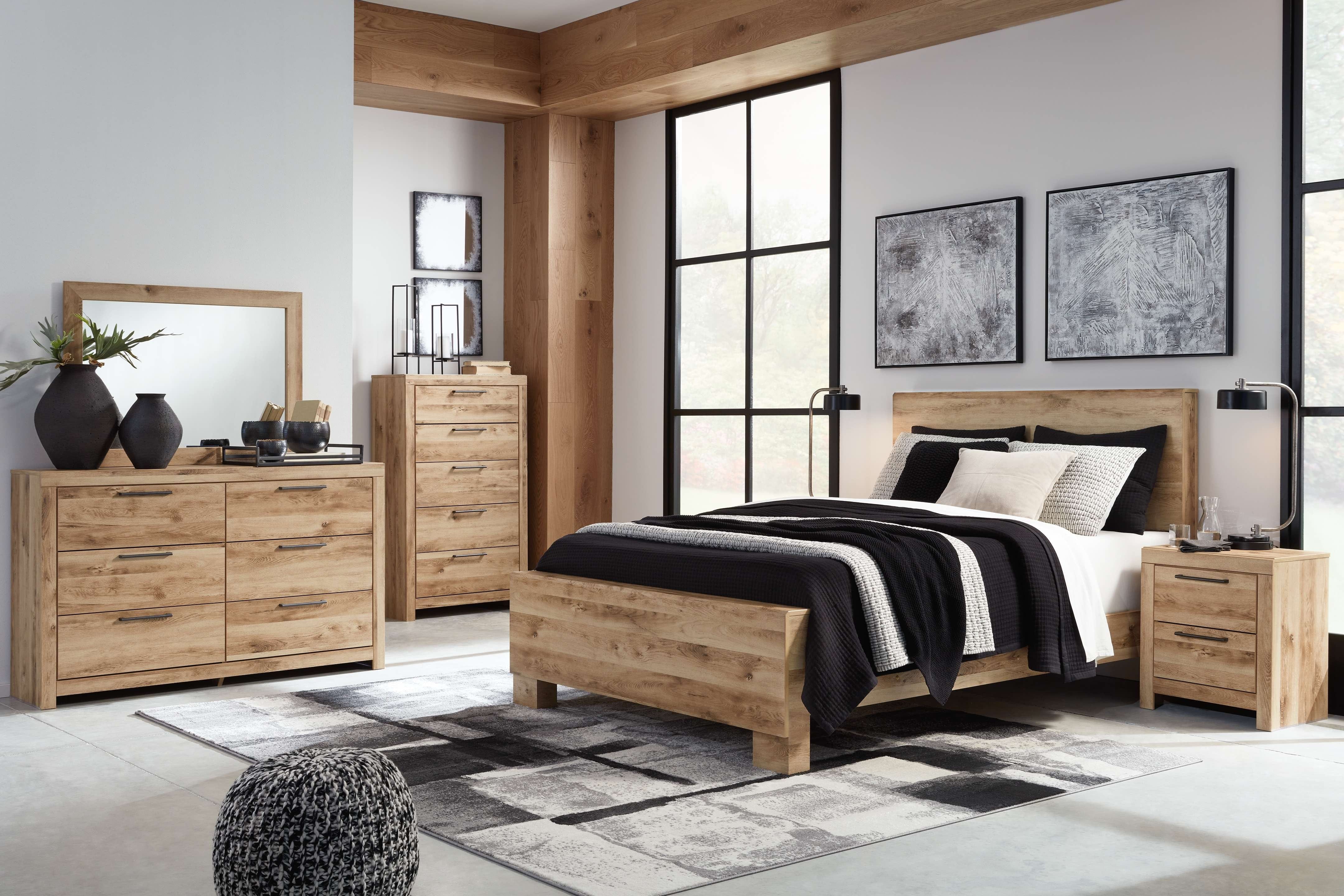 Ashley Bedroom 5 Piece King Panel Bed Set B1050-31-36-58-56-97