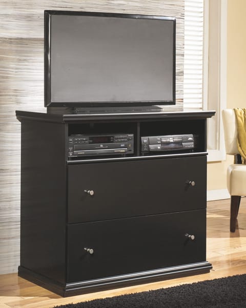 Ashley Bedroom 7 Piece King Panel Bedroom Set B138-31-36-58-56-97-91-2