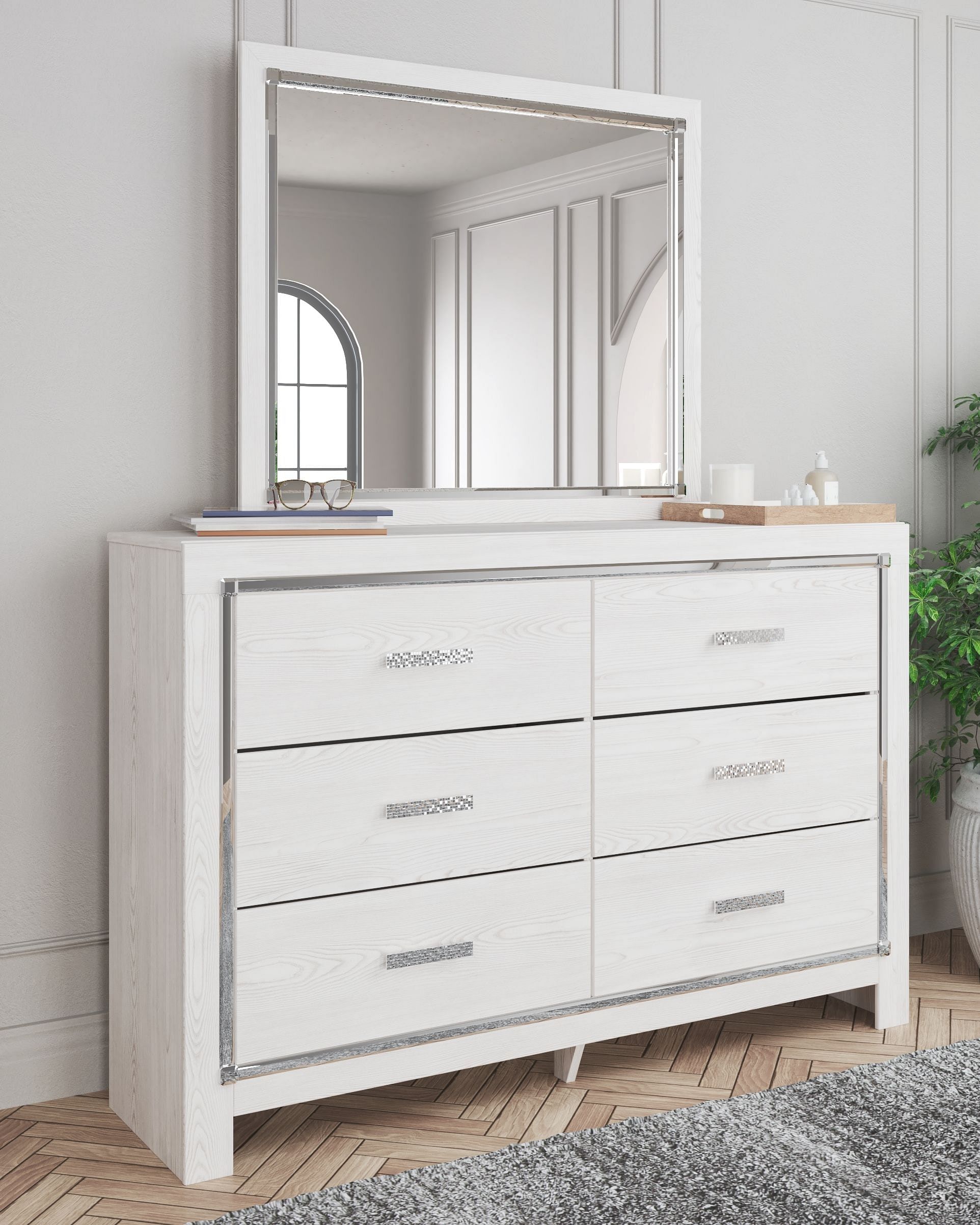 Altyra 5 Piece King Panel Bedroom - White Altyra 5 Piece King Panel Bedroom - White