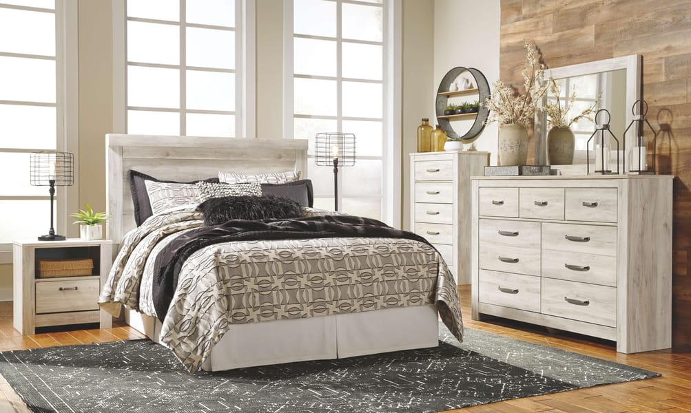 Ashley Bedroom 7 Piece Queen Panel Bed Set B331-31-36-46-57-91-2-B100-31
