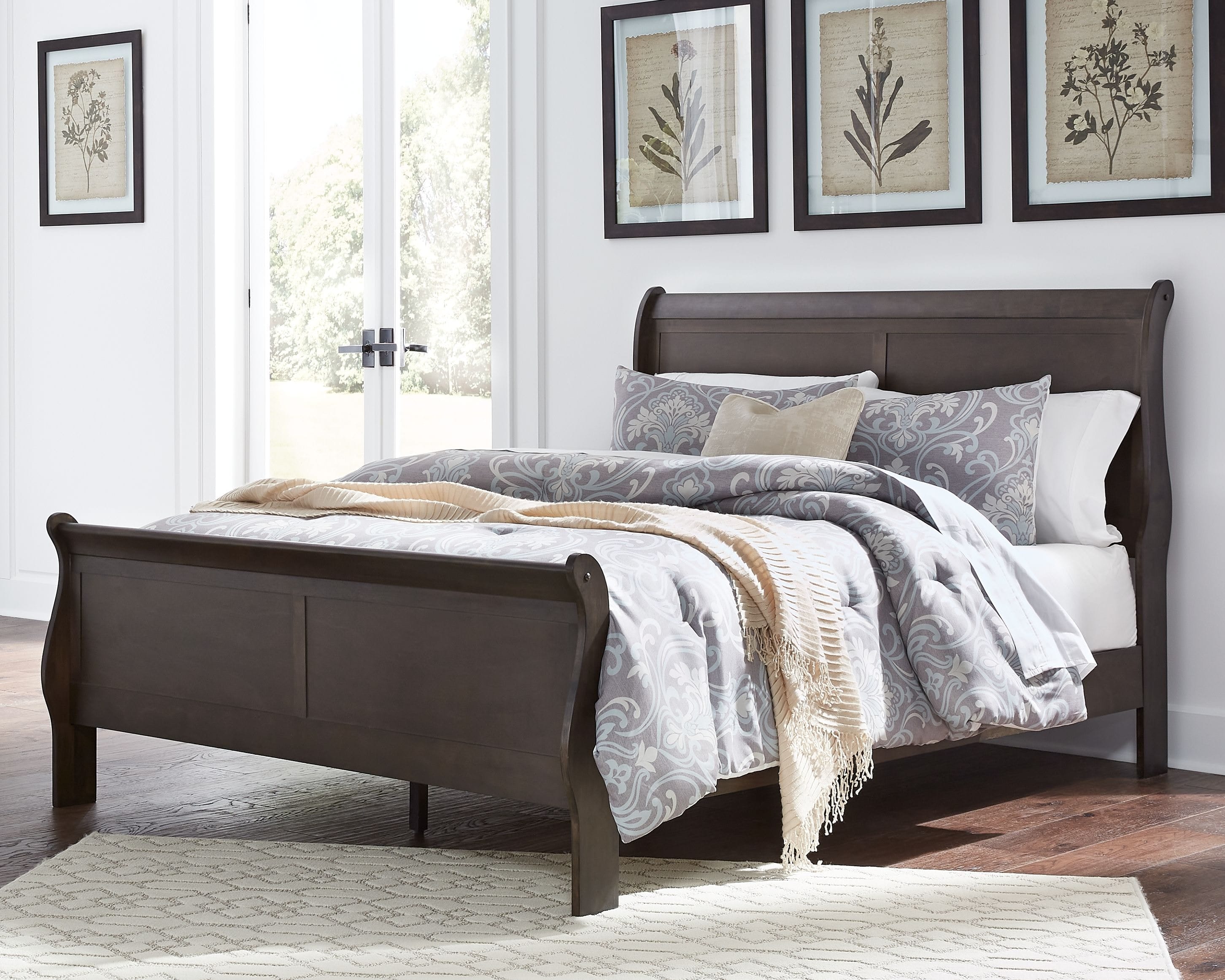 Ashley Bedroom Queen Sleigh Bed B398-81-96