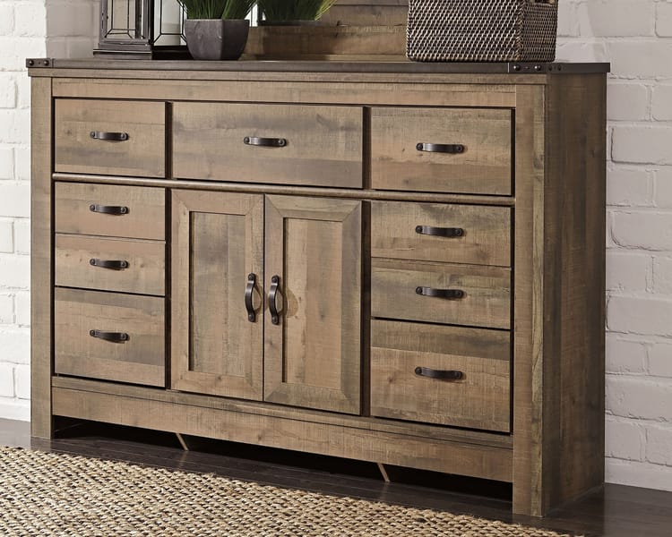 Ashley Bedroom 8 Piece King Poster Bedroom Set B446-32-26-46-68-66-61-99-92