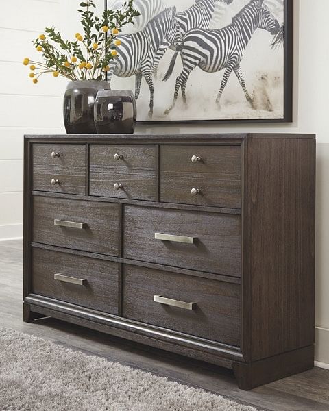 Ashley Bedroom 5 Piece Queen Panel Bedroom Set B497-31-36-57-54S-96