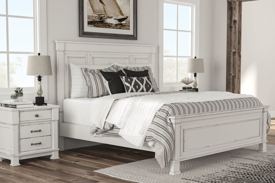 Ashley Bedroom Queen Panel Bed B642-57-54-96