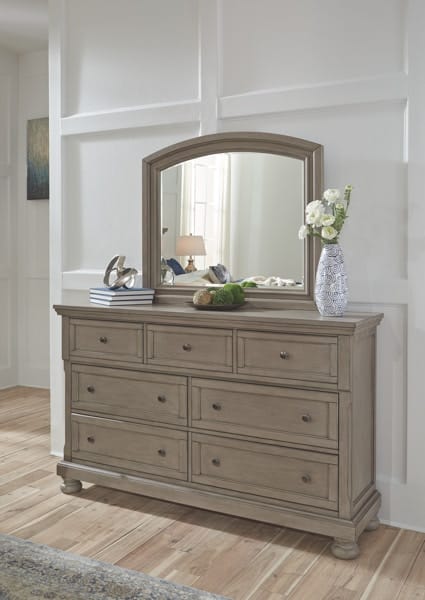 Ashley Bedroom 7 Piece Queen Sleigh Bedroom Set B733-31-36-77-74-98-92-2