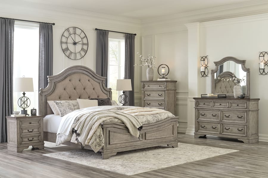 Ashley Bedroom Queen Panel Bed B751-57-54-96