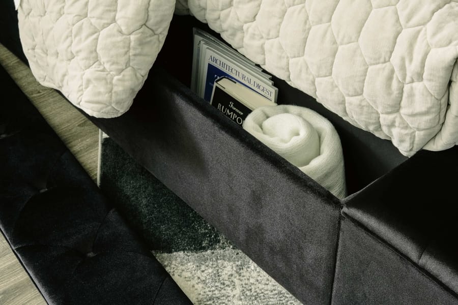 Ashley Bedroom Queen Upholstered Bed with Footboard Storage B758-157-154-196