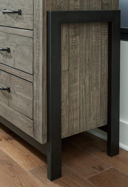 Ashley Bedroom Dresser and Mirror B774-31-36