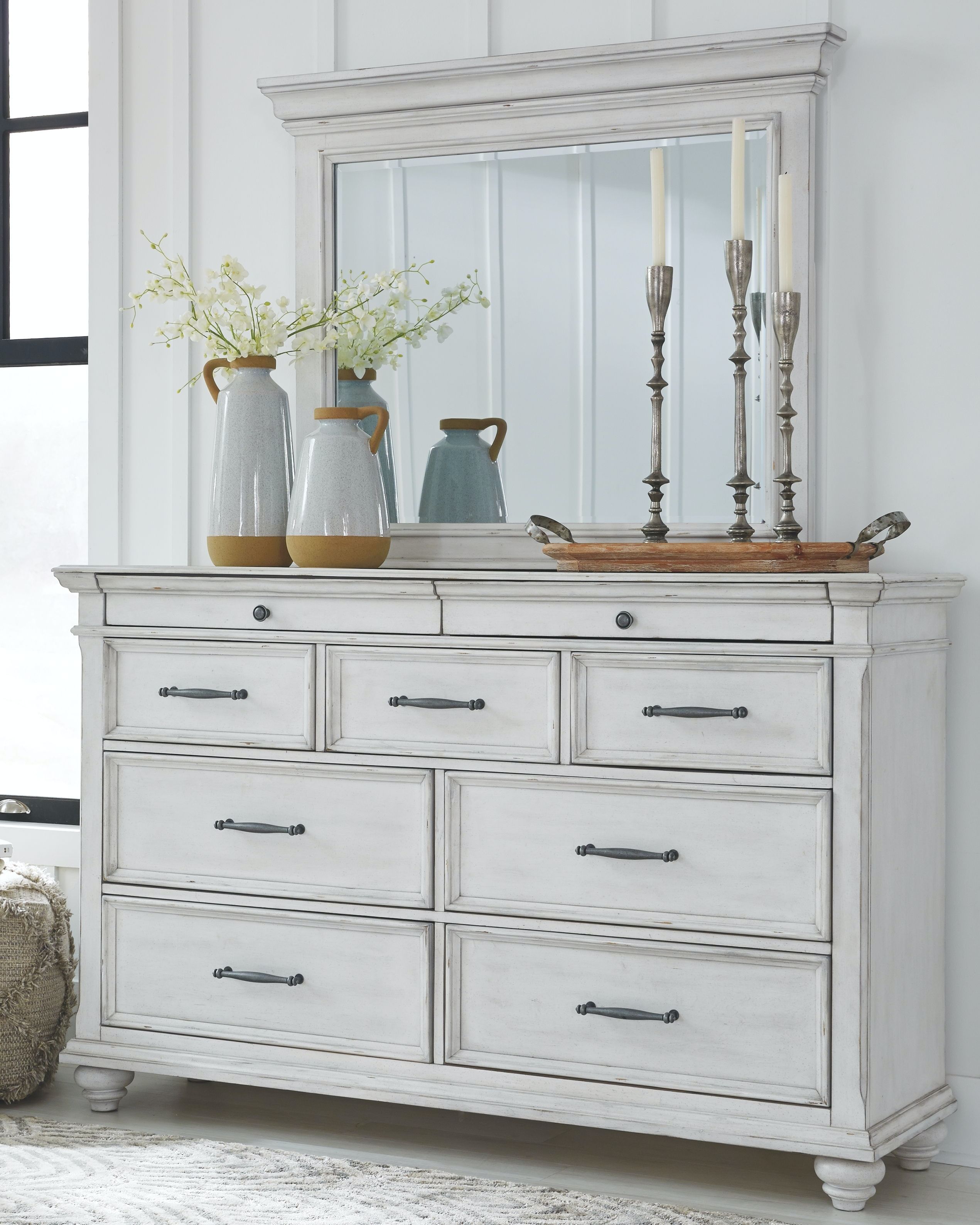 Ashley furniture ホワイト タンス 5段 Exquisite Signature Design by Ashley Dresser – Dream