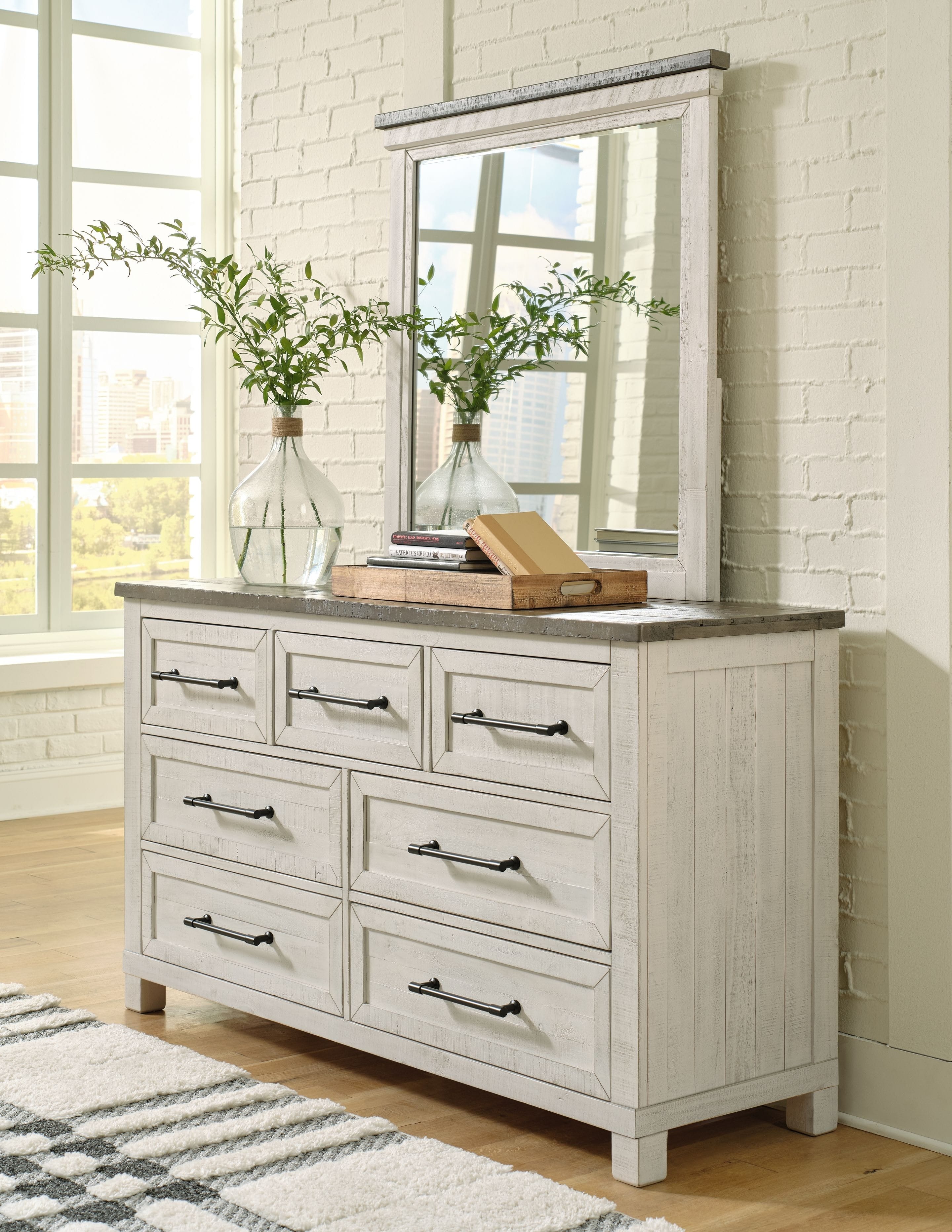 Ashley Bedroom Dresser And Mirror B784-31-36