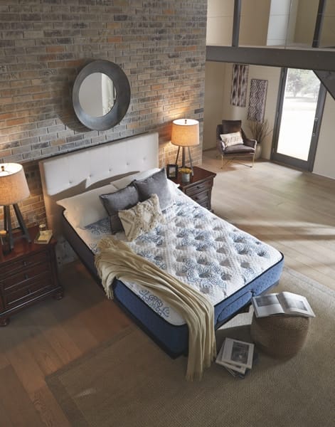 Ashley Mattresses Queen Mattress and Adjustable Base M62231-M9X932