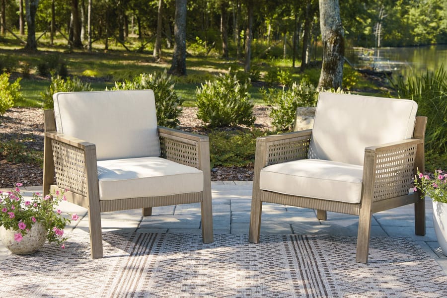 Ashley Outdoor/Patio 4 Piece Lounge Set P342-835-820-2-701