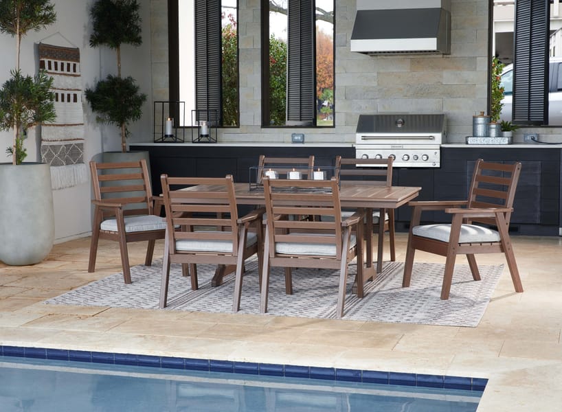 Ashley Dining Room 7 Piece Dining Set P420-625-601A-3