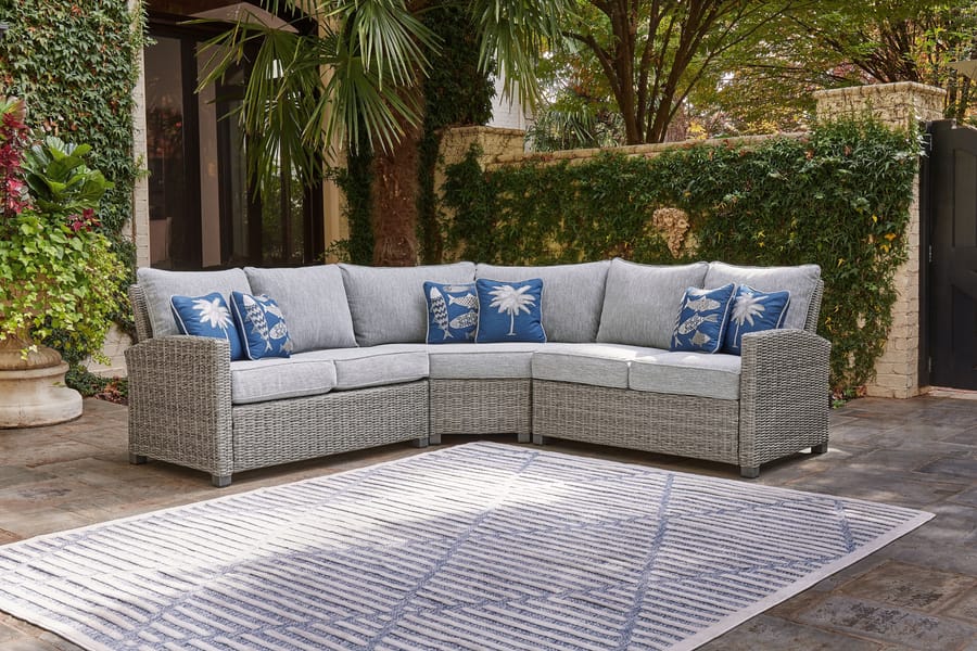 Ashley Outdoor/Patio 3 Piece Sectional Lounge P439-854-877