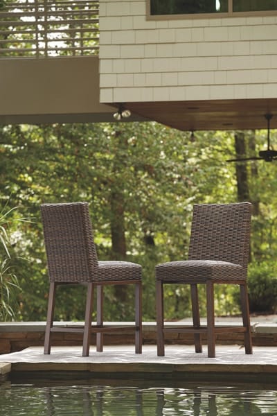 Ashley Outdoor/Patio 7 Piece Set - Fire Pit Table, 6 Barstools P750-665-130-3
