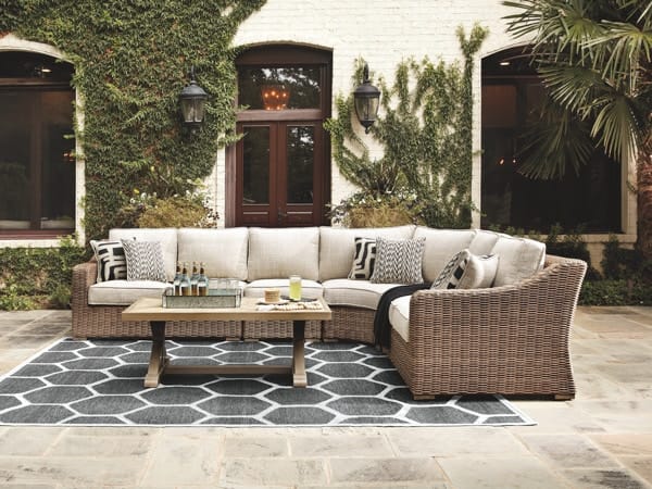Ashley Outdoor/Patio 5 Piece Set - Sectional Lounge Set P791-854-846-851-701