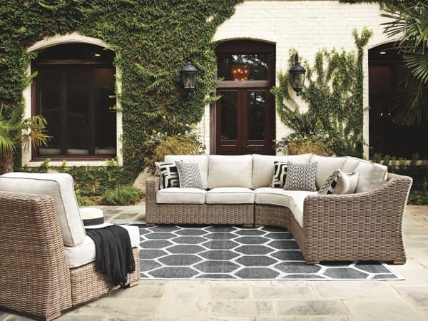 Ashley Outdoor/Patio 5 Piece Set - Sectional Lounge Set P791-854-846-851-701