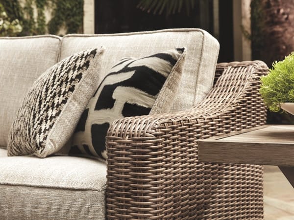 Ashley Outdoor/Patio Loveseat P791-854