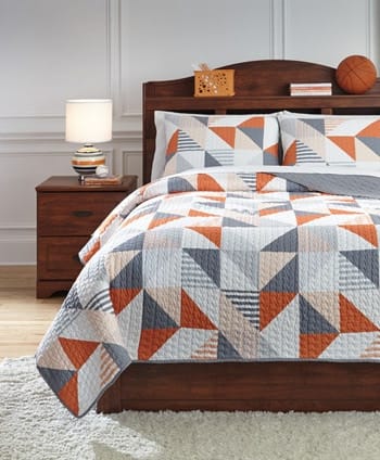 Ashley Youth Layne 3-Piece Full Coverlet Set Q4080...