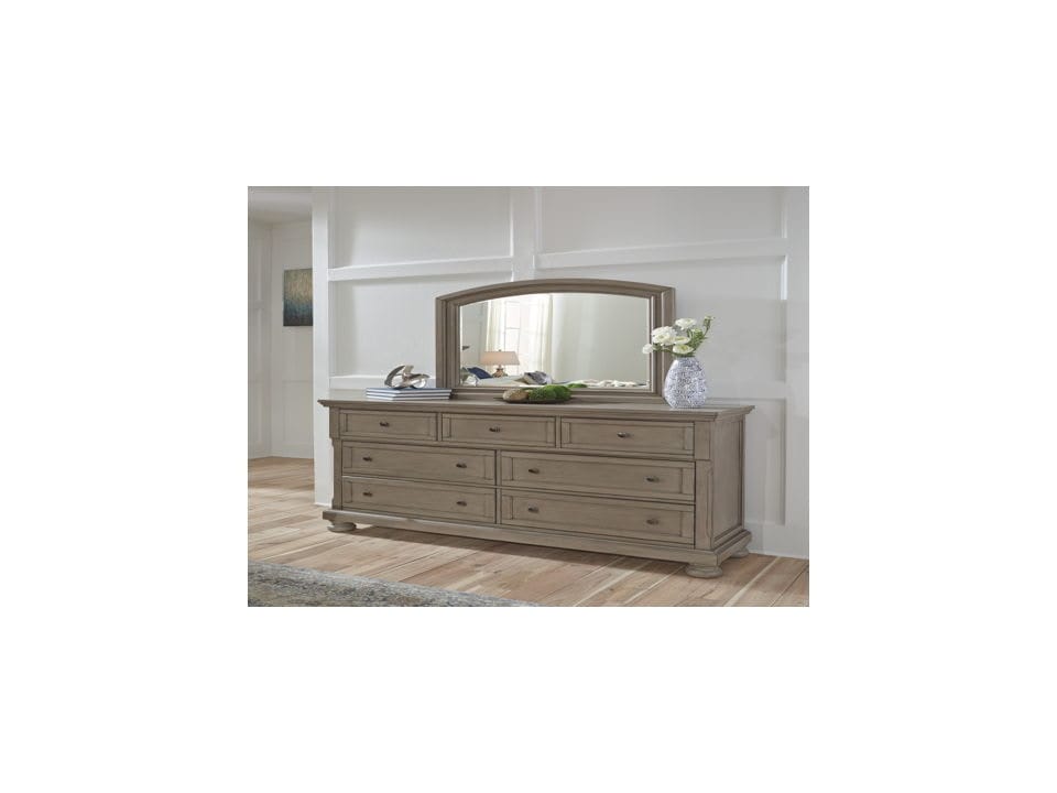 Ashley Bedroom Dresser and Mirror B733-31-36