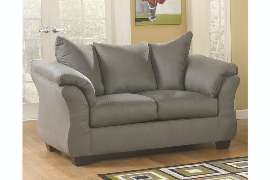Ashley Living Room Darcy Loveseat 7500535