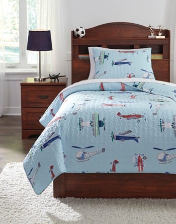 Ashley Youth McAllen 2-Piece Twin Quilt Set Q320001T