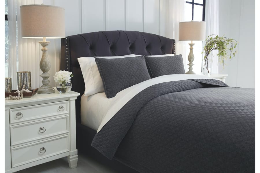 Ashley Bedroom Ryter 3-Piece Queen Coverlet Set Q349003Q
