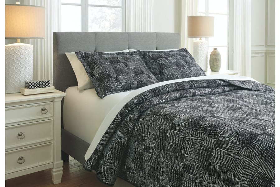 Ashley Bedroom Jabesh 3-Piece Queen Quilt Set Q365033Q