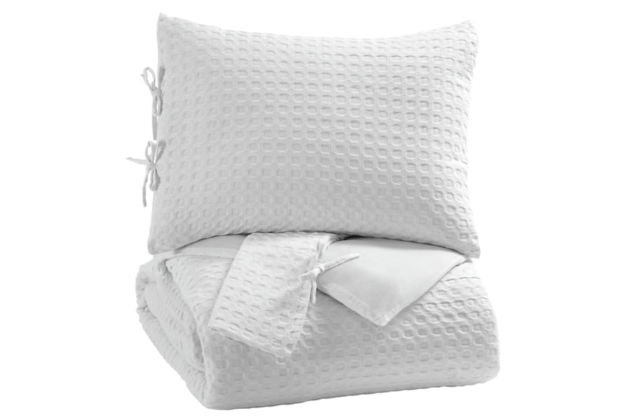 Ashley Bedroom Maurilio 3-Piece Queen Comforter Set Q781003Q