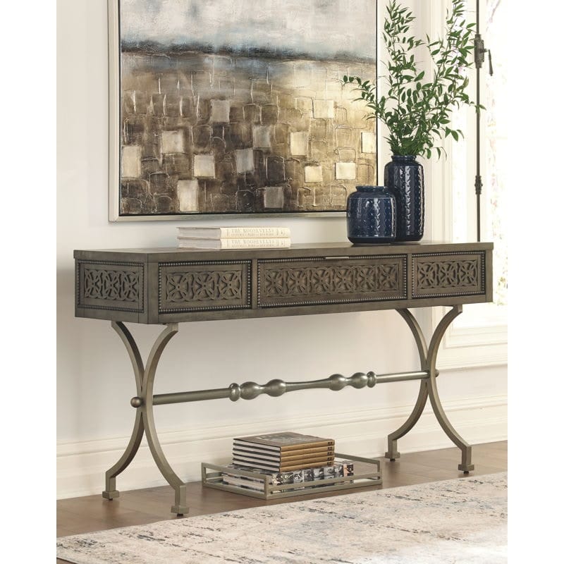 Ashley Living Room Quinnland Sofa/Console Table A4000077