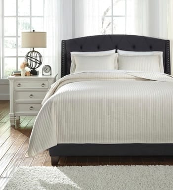 Ashley Bedroom Raleda 3-Piece King Coverlet Set Q493003K