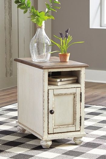 Ashley Living Room Realyn Chairside End Table T523...
